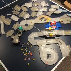 Hot wheels Road/town Track