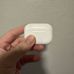 Apple AirPods Pro 2 Case