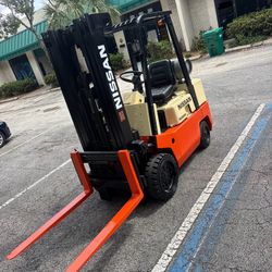 Nissan Forklift 5000 LBS