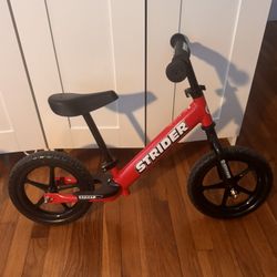 Strider 12’” Sport Red Balance Bike