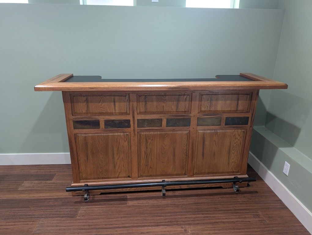 Cabinet Bar