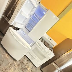 Refrigerador Y Estufa Combo A Pagos Con 11$ Enganche