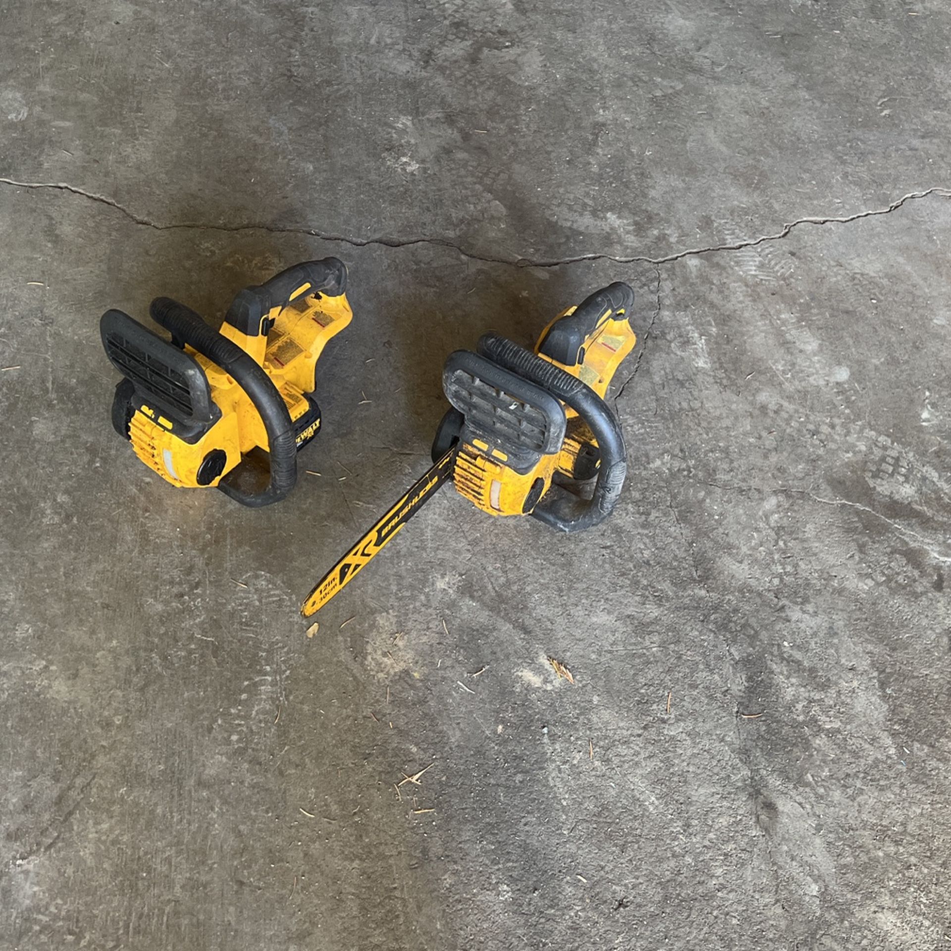 dewalt chainsaw 40 volt