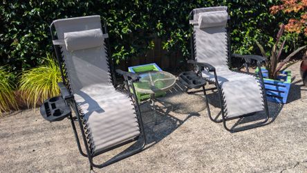 Two NEW Zero Gravity Recliners