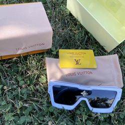 LV women sunglasses 