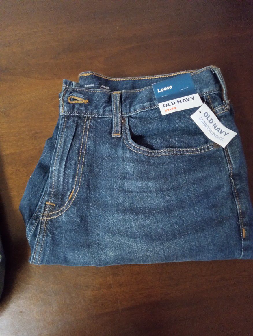 Brand New Old Navy Loose Fit 33-30 