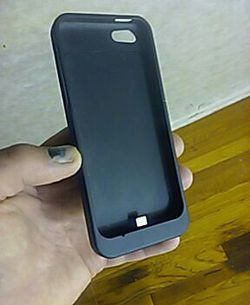 Iphone 5 charging case