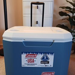 Coleman 50-Quart Xtreme Wheeled Cooler. Keeps ice for up to 5 days, holds 84 cans - Brand New!