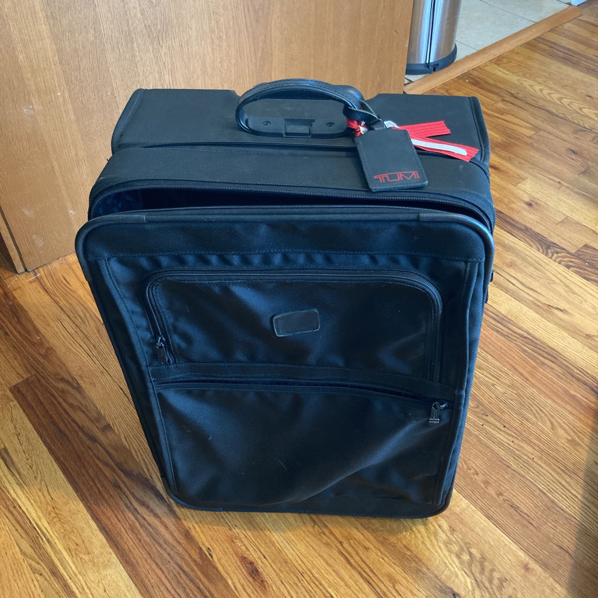 Barely Used Tumi Luggage Set for Sale in Hollywood, FL - OfferUp