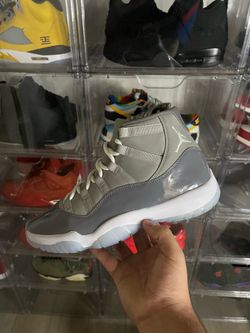 VNDS Sz 10 Cool Grey 11s