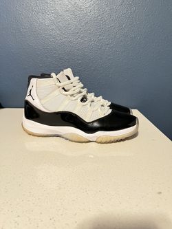 Jordan 11 concord size 9.5