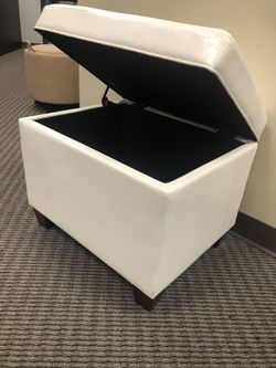 Leather  Ottoman With SOLID Wood Feet - BRAND NEW still In Box- Unbelievable Deal Just to Get It Out Of The Storage 