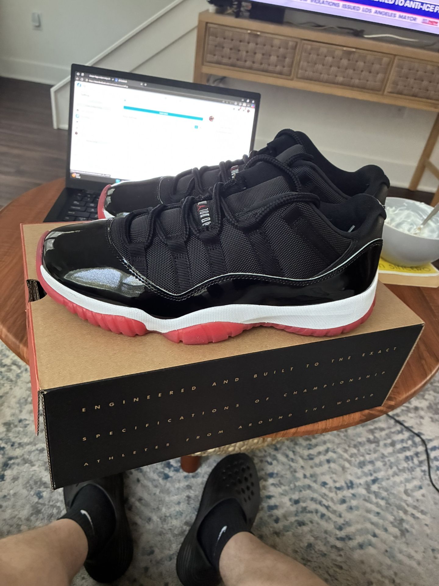 AIR JORDAN RETRO 11