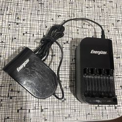 Energizer AAA/AA 15 Min Quick Battery Charger 