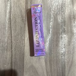 Too Faced Lip Plump Blueberry Buzz