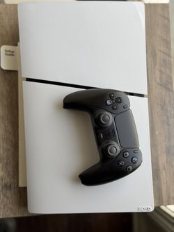 PlayStation 5 825GB Slim