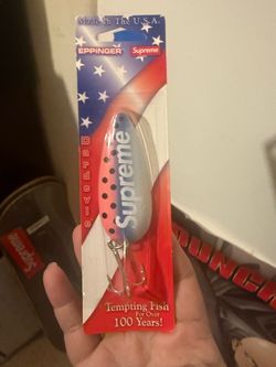 Supreme lure new