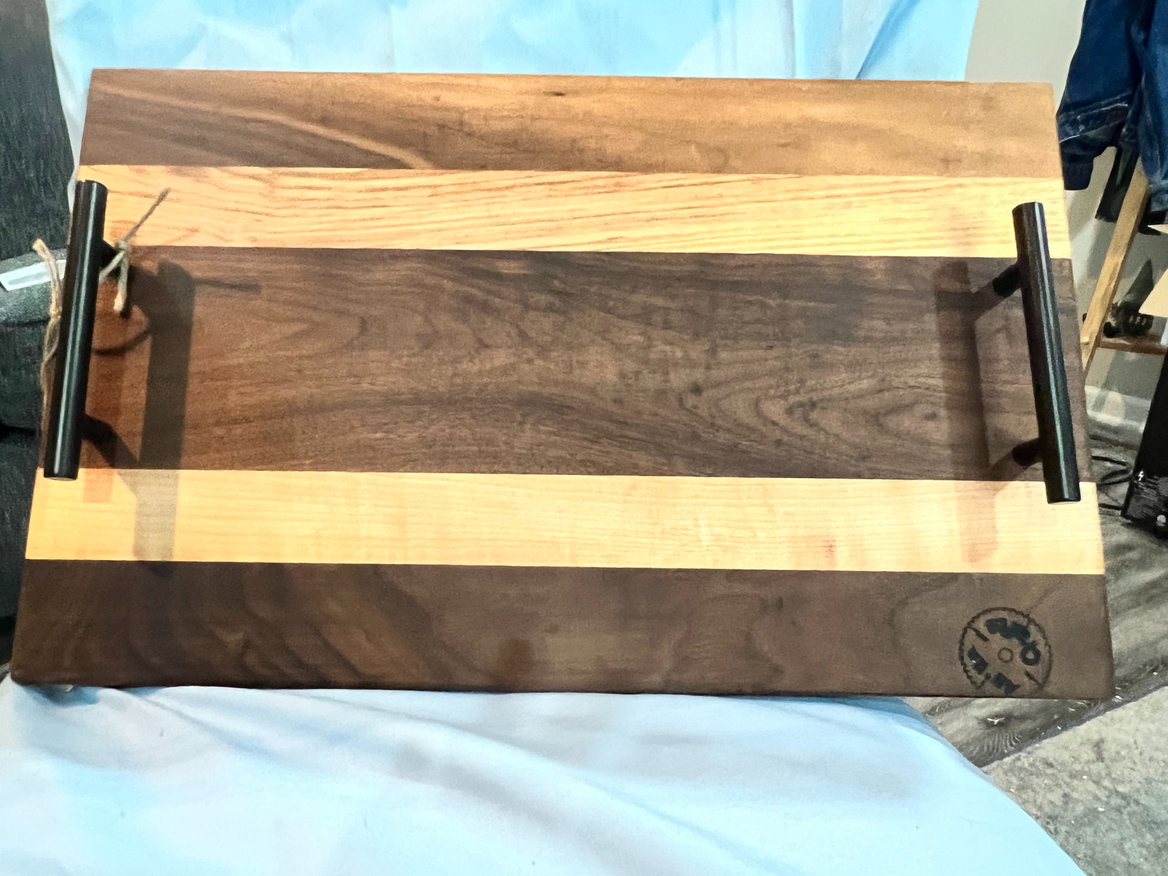 Momma Bear™ Sous Chef™ Walnut & Maple Charcuterie/Serving Tray