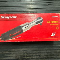 Snap-on 1/4 Air Ratchet (new)