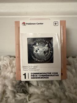 Pokemon Fossil Museum: Excavator Pikachu & Tyrantrum Skeleton Commemorative Coin