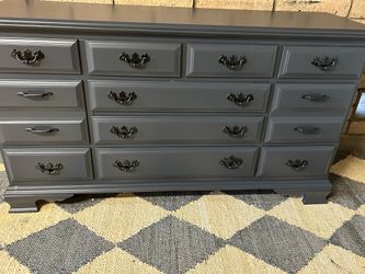 11 drawer vintage dark gray dresser