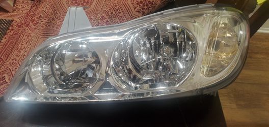 Driver side headlight for 2001infiniti i30