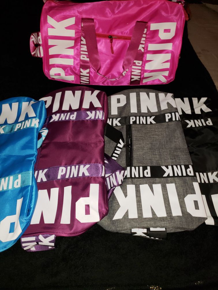 PINK DUFFLE GYM BAGS