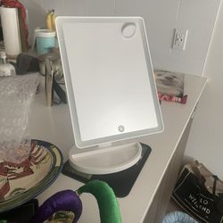 Makeup Mirror 