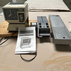 Time Clock Complete And Accessories 