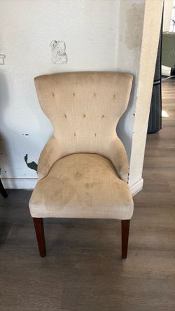Free dining room chairs