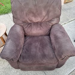 $50 Lazyboy Recliner 