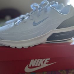 Women’s Nike Airmax BIA