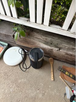 ABSOLUTELY FREE!! Variety of Items!