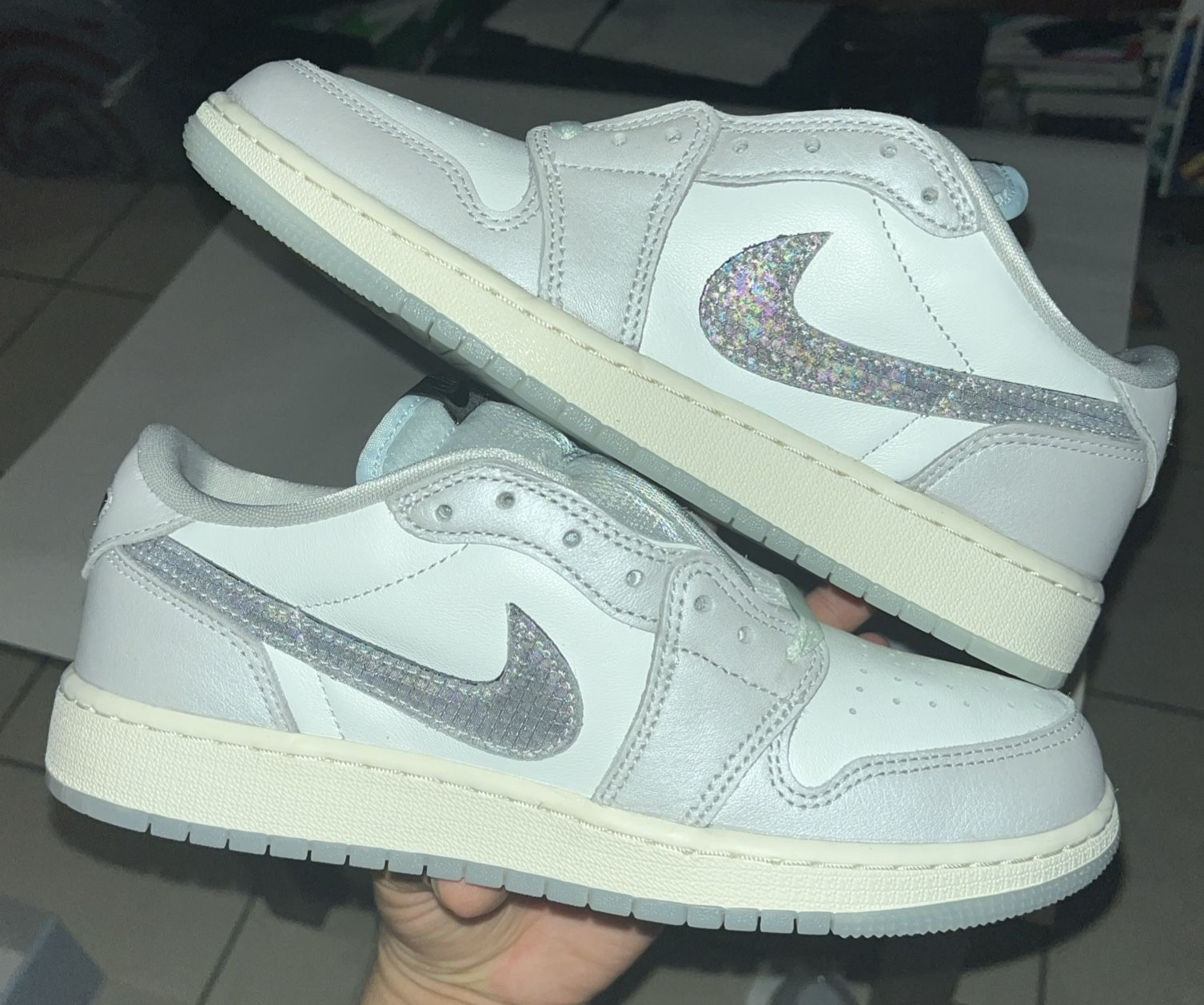 Nike Air Jordan 1 Low OG CNY (GS) Summit White (HF3207 100) Size 7Y NEW DEFECT