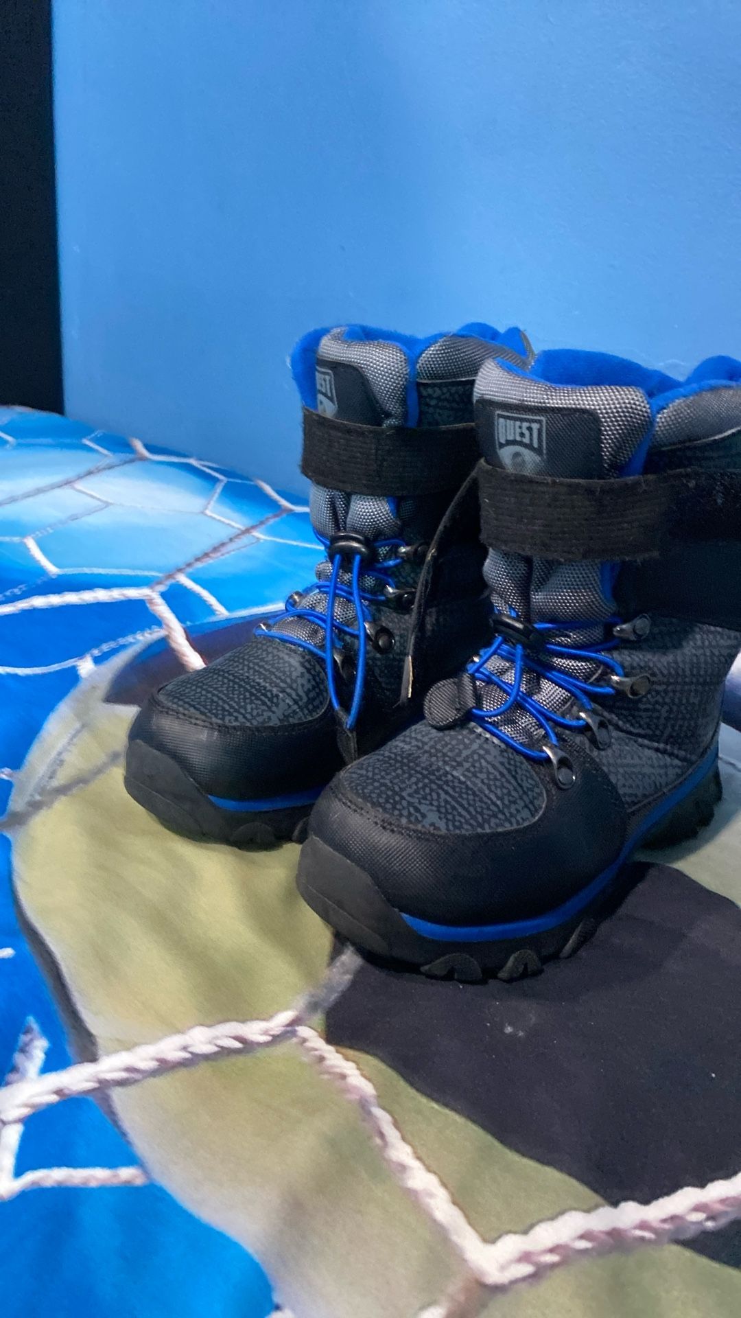 3M Quest Boots Size 3