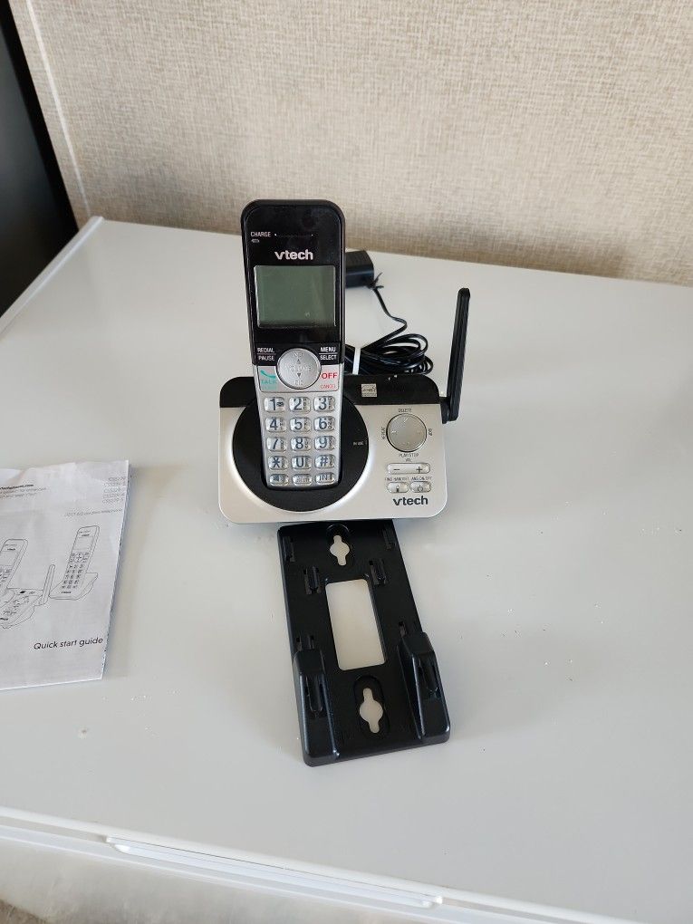 VTech Phone With Aswering Voice Message