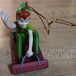 VINTAGE 1992 DISNEY/GROLIER PETER PAN CHRISTMAS ORNAMENT WITH BOX, SELLS FOR $24-$28