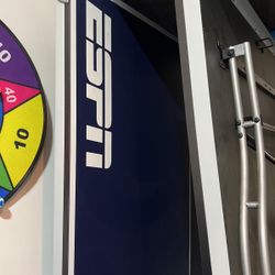 Ping Pong Table 