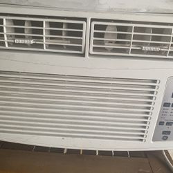 GE Air Conditioner 
