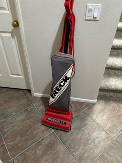 XL commercial carpet vacuum
