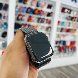 Apple Watch Series 8 45MM GPS LTE