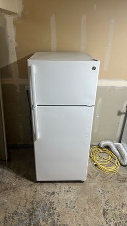 GE fridge and freezer