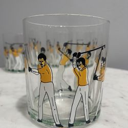 Vintage 1987 Artmark Chicago Swinging Golfer Bar Glasses 