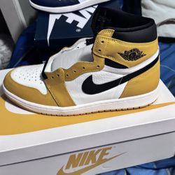 Air Jordan Retro Ones Brand New In Box Yellow And White 10.5for Men And Women 