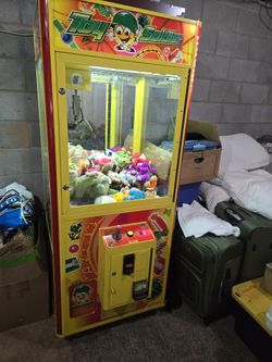 Claw Machine