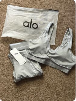 Grey alo set