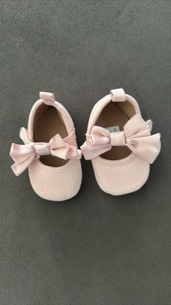 Baby girl, shoes