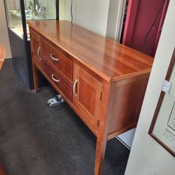Bassett Furniture Credenza Sideboard Cabinet