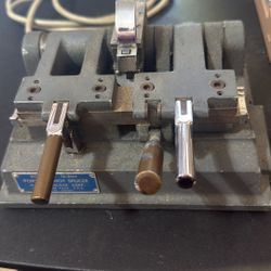 Portable Hot Splicer 16mm Film.  Maier-Hancock Model 816