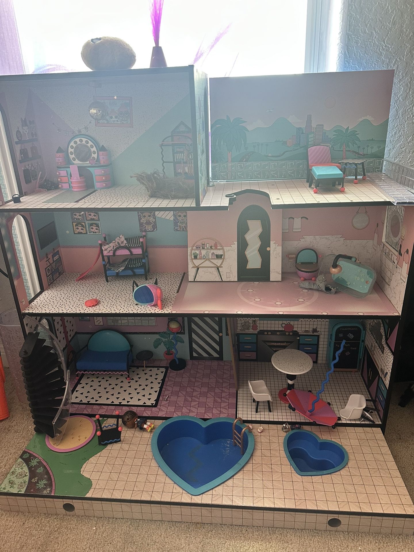 lol Doll House